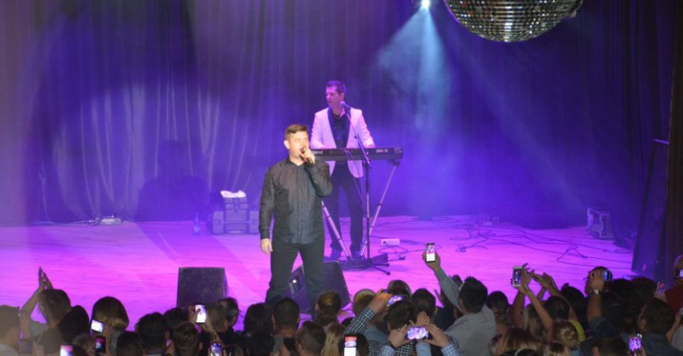 Akcent